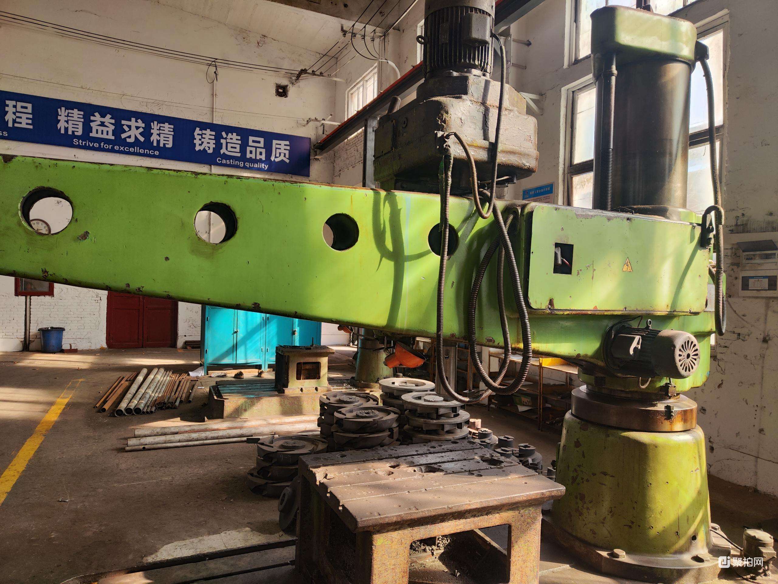 河南省鄭州市某大型企業(yè)機(jī)械設(shè)備一臺網(wǎng)絡(luò)競價(jià)會